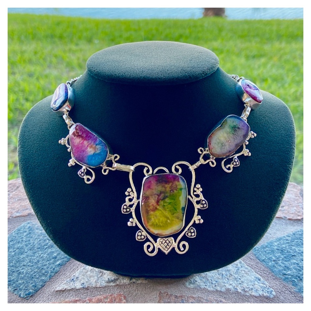 925 Sterling silver rainbow solar quartz necklace - Picture 3 of 8